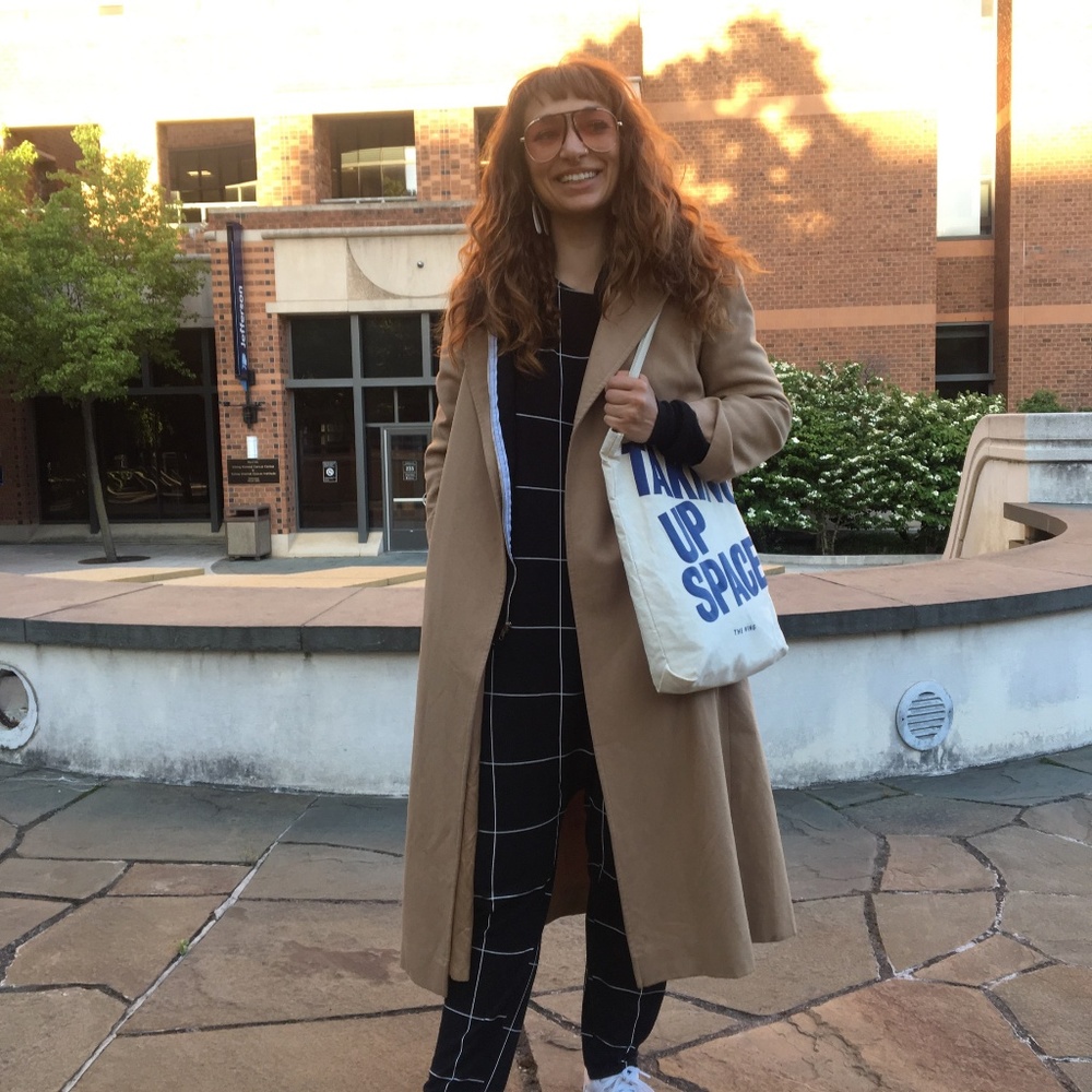 Meet your Posher, Lil Chaunty